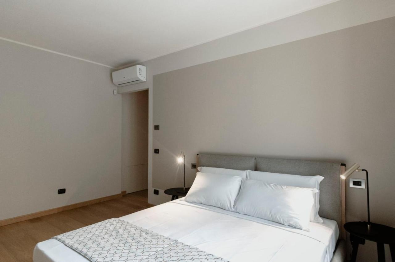 Parco Reala // Rural - Luxury - Rooms Corneliano d'Alba Buitenkant foto
